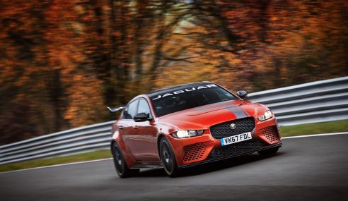 Jaguar XE Sv Project 8 has lapped  Nurburgring Nordschleife and beaten the previous record of the fastest four door car lap, by 11 seconds