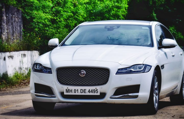 Jaguar XF 20T Prestige Review: Ageing Well