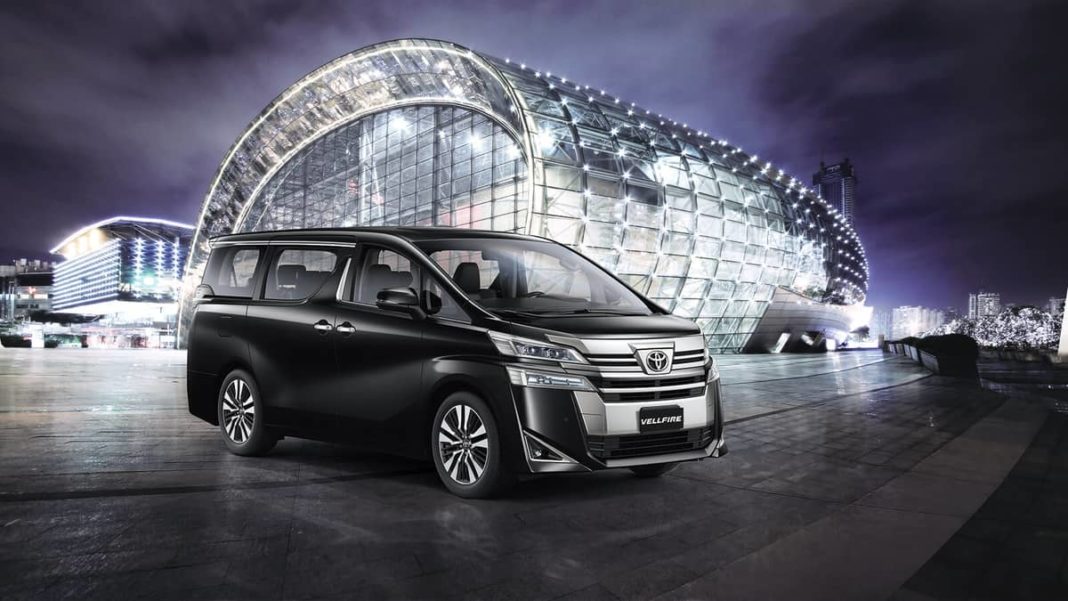 Toyota launches seven seater luxury MPV Vellfire at Rs 79.5 lakhs