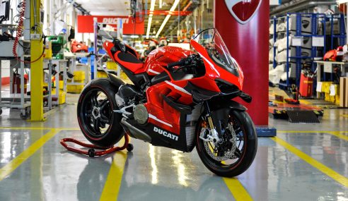 Ducati Superleggera V4 production commences in Italy