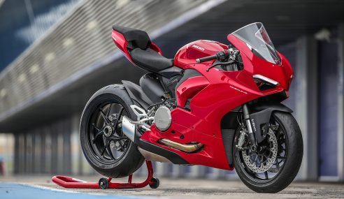 Ducati Panigale V2 pre-bookings begin in India