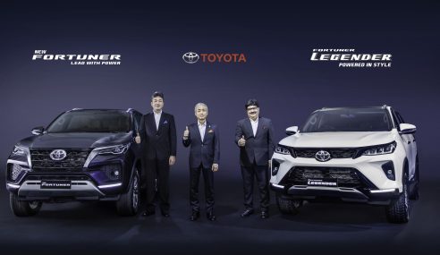 Toyota Fortuner facelift, Legender launched