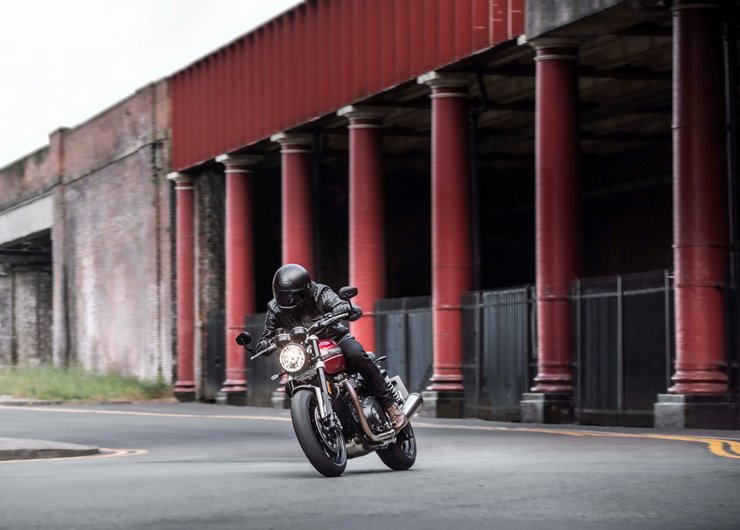 2021 TRIUMPH SPEED TWIN Launched in India