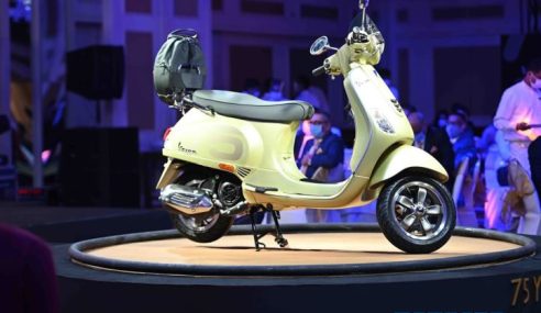 Vespa 75th Limited Edition unveiled, available in 125CC and 150CC