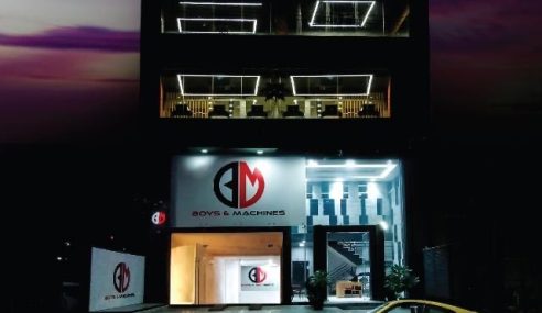 How to prevent big-ticket Luxury Car Maintenance?