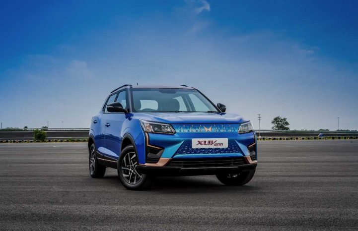 Mahindra takes the wraps off its first electric SUV on World EV Day – the Fun & Fast XUV400