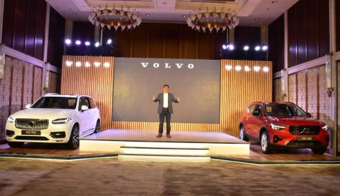 Volvo XC40 facelift launched in India, Entire Volvo line-up gets mild-hybrid power