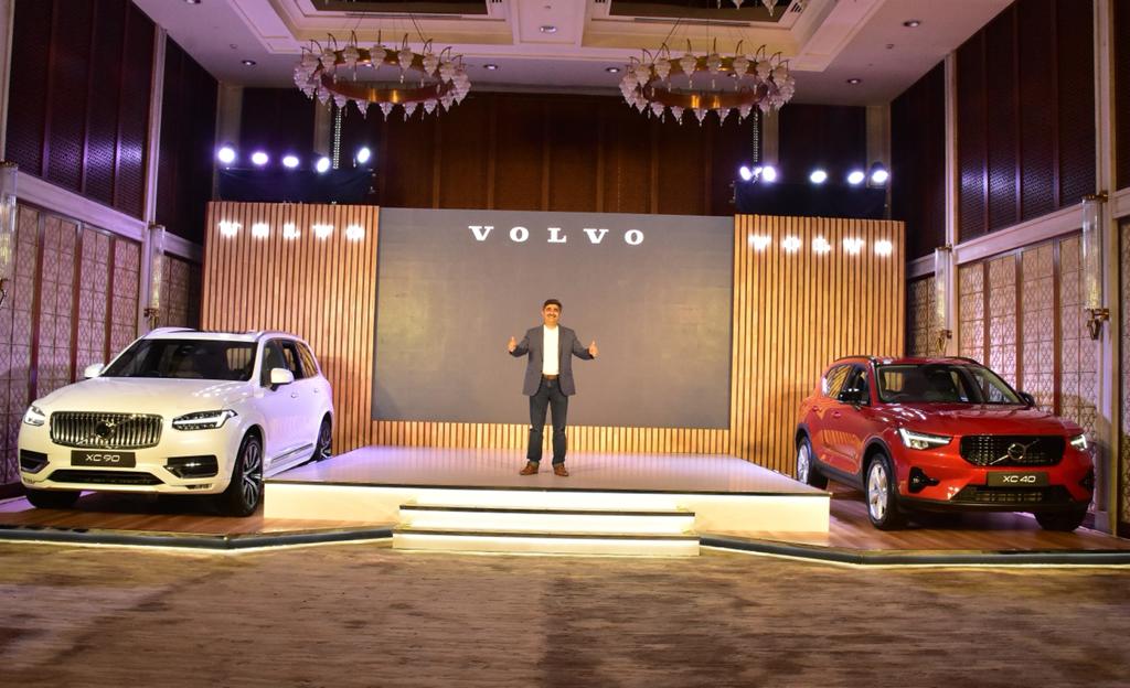 Volvo XC40 facelift launched in India, Entire Volvo line-up gets mild-hybrid power