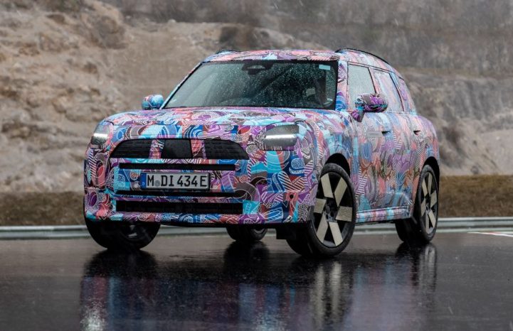Electric Mini Countryman powertrain details revealed