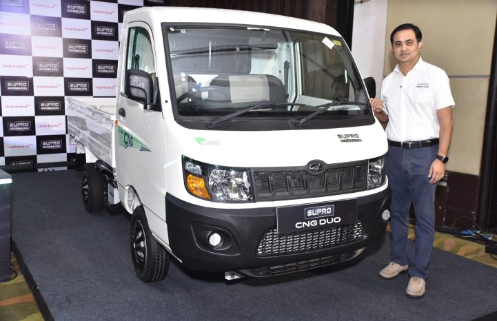 Mahindra launches new Supro CNG duo
