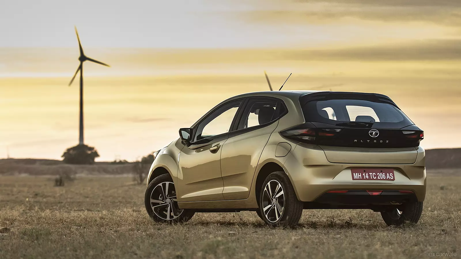Tata Altroz waiting period extends up to 8 weeks