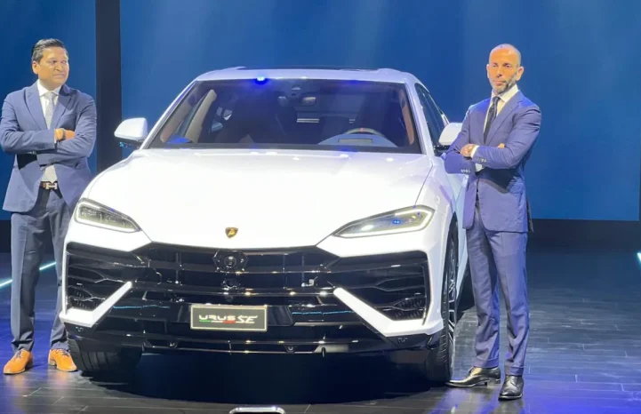 Lamborghini Urus SE launched in India at Rs. 4.57 crore