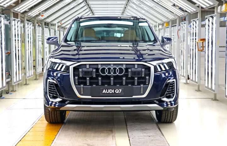 Audi India opens bookings for the new Audi Q7