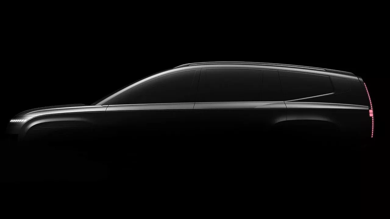 Hyundai Ioniq 9 teased ahead of reveal this month
