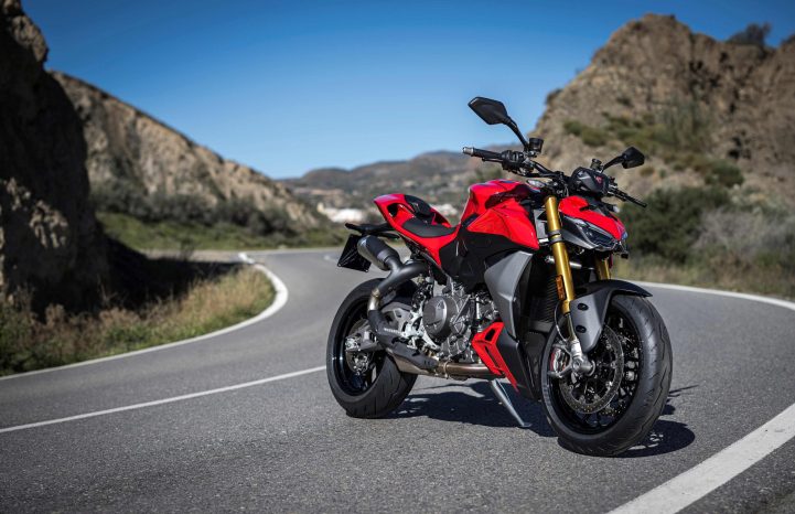 Ducati Launches the all-new 2025 Streetfighter V2 in India